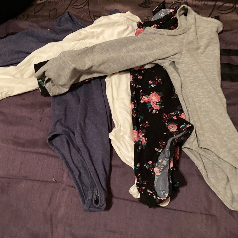 Girls 5/6 flower black cream blue gray long sleeve bodysuit